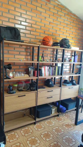 Vendo Estante para sala ou escritório.
