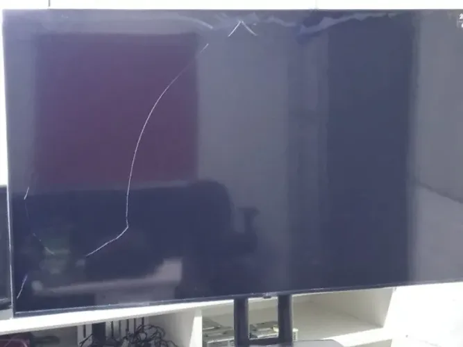Smart TV 4k LG UHD UT80 70 polegadas 70UT8050