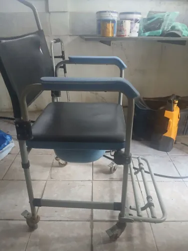 Cadeira higiênica