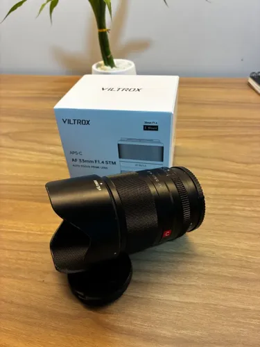 Lente Viltrox 33mm F1.4 para Sony ASP-C