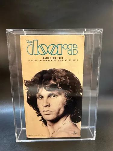 Fita Vhs The Doors Dance On Fire Original Com Case Acrílico