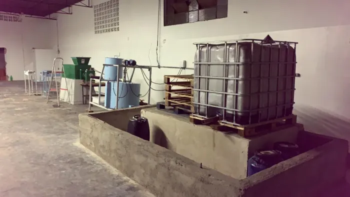 Fábrica de sabão ( óleo usado ) 