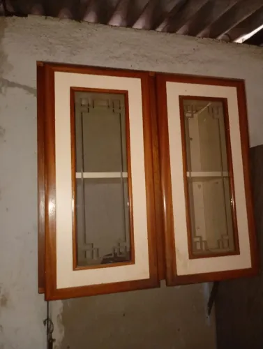 Vendo porta rústica linda.