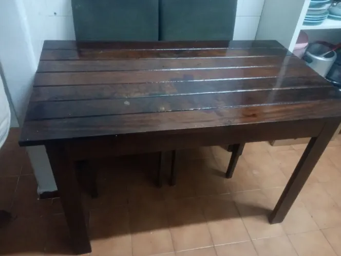 Vendo mesa madeira 70 de largura por 1,20 de comprimento