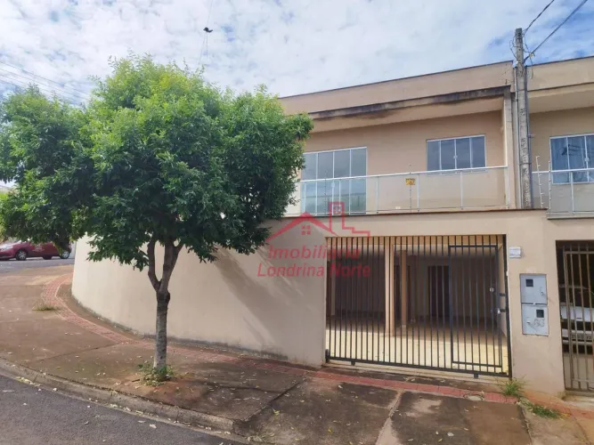 Casa com 3 dormitórios para alugar, 200 m² por R$ 2.500,00/mês - Jardim Cidade Verde - Cam