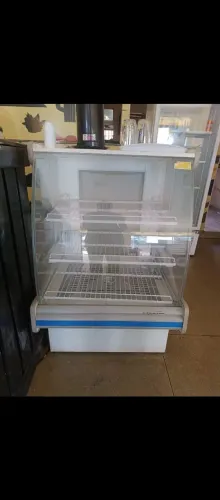 Balcão vitrine estufa quente.