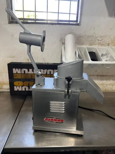 Multiprocessador de alimentos Bermar