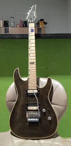 Guitarra sgs 250 floyd rose original com caps fleor