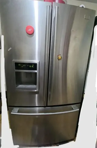 Side by side LG 700 litros