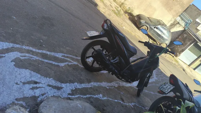 Moto Crypton 115