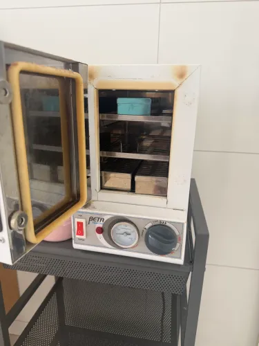 Vendo estufa Esterelizacao 3,5L