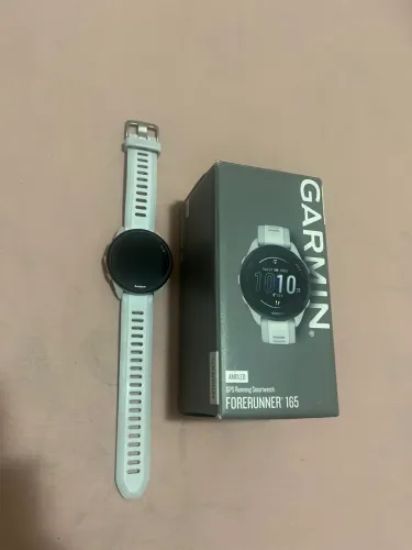 Garmin Forerunner 165 Basic Branco - pouquíssimo uso e em excelente estado de conservação.