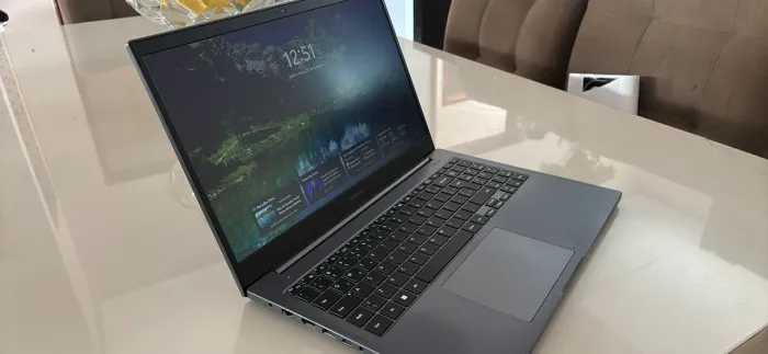 Notebook Samsung Core i5 15.6 Pol 8GB 256 GB