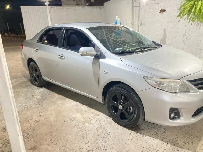Toyota Corolla XEI 2.0 Flex 16V Aut. 2013