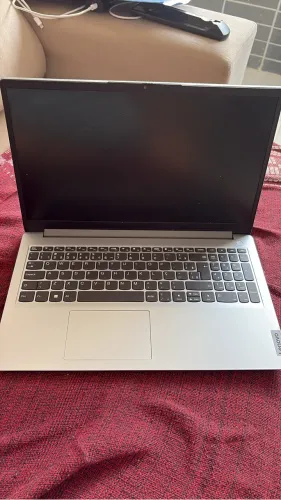 NOTBOOK LENOVO