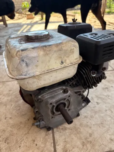 Vendo motor estacionário Honda 6.5hp