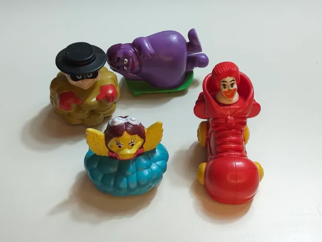 Lote 4 Carrinhos Turma Ronald Mcdonald 2000 Completo