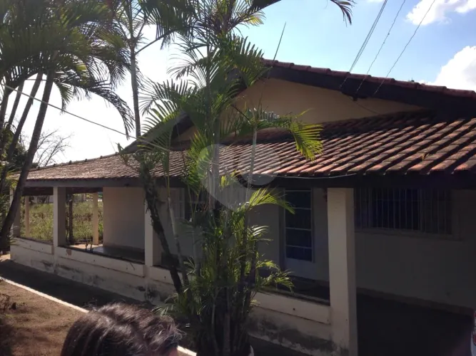 CHÁCARA A VENDA, Área Útil: 249,98 m², Área Total: 2325,40 m², 3DORMITÓRIOS EM NOVA TIETÊ!