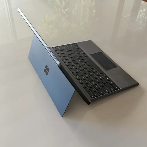 Microsoft Surface Pro 6 Intel I7 256gb Win 11 Pro 8g Ram