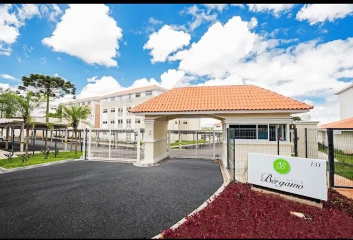 APARTAMENTO com 2 dormitórios para alugar com 60.41m² por R$ 1.800,00 no bairro Cidade Ind