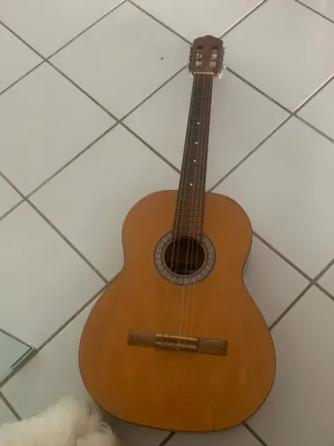 Violão Giannini estudante