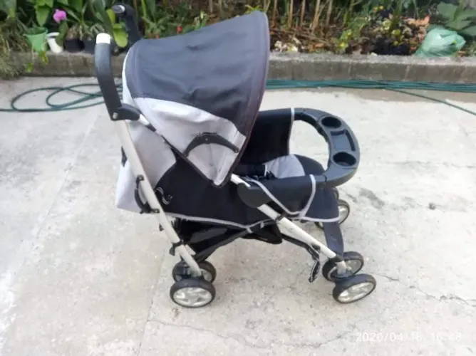 Carrinho De Passeio Kiddo Para Bebê Cinza (Usado)