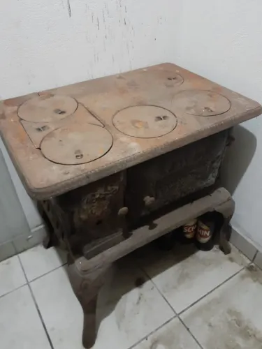 Fogão à lenha de Ferro Fundido