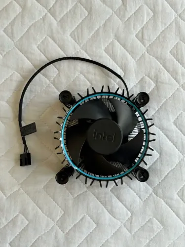 Cooler Box Intel LGA 1700