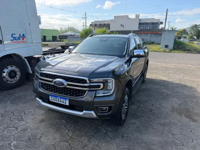 Ford Ranger Limited 3.0 V6 4X4 CD TB Die. AUT 2025