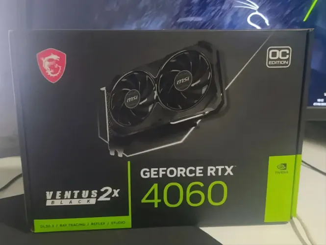 RTX 4060MSI 8GBS. 