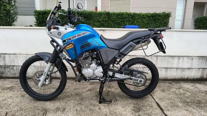 Tenere 250 