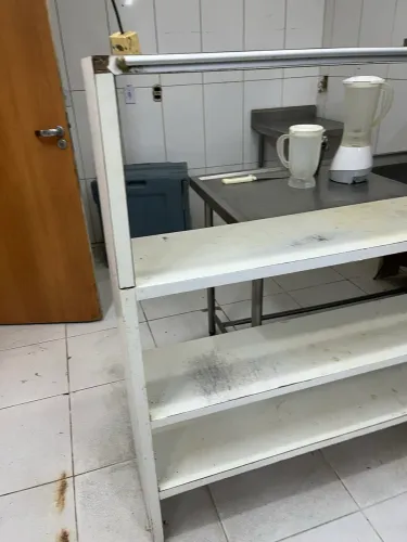 Passa Pratos Estante de Fórmica 