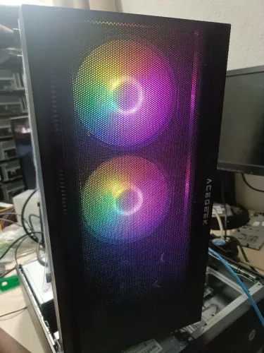 Computador gamer i5 de 12 geração, 16gb ddr4, 240gb SSD e placa de vídeo rx590 de 8gb