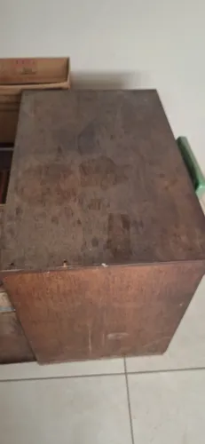 Mesa com cadeira de estudante 