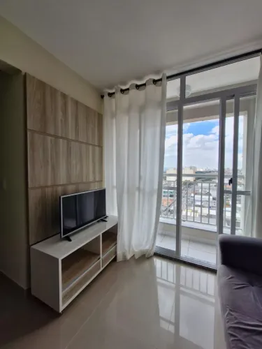 Imóvel para aluguel possui 50 metros quadrados com 2 quartos em Rio Pequeno - São Paulo - 