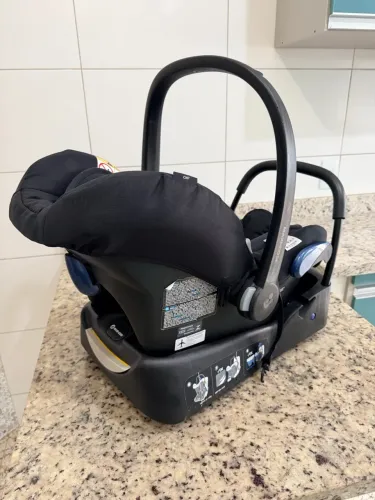 Bebê conforto Maxi Cosi modelo Citi2