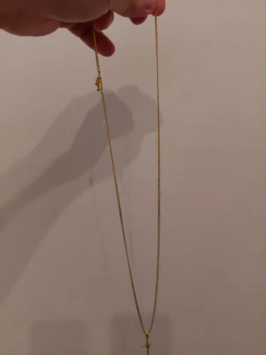 Vendo cordão e pingente banhado de ouro 18k com 70 cm!!