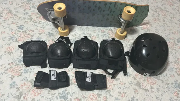 Kit de proteção com skate produtos comprados na loja centauro watss *40 