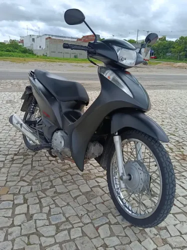 VENDE-SE BIZ 125 ES  EXTRA  ANO 2015  Álcool e gasolina  Cor preta fosco