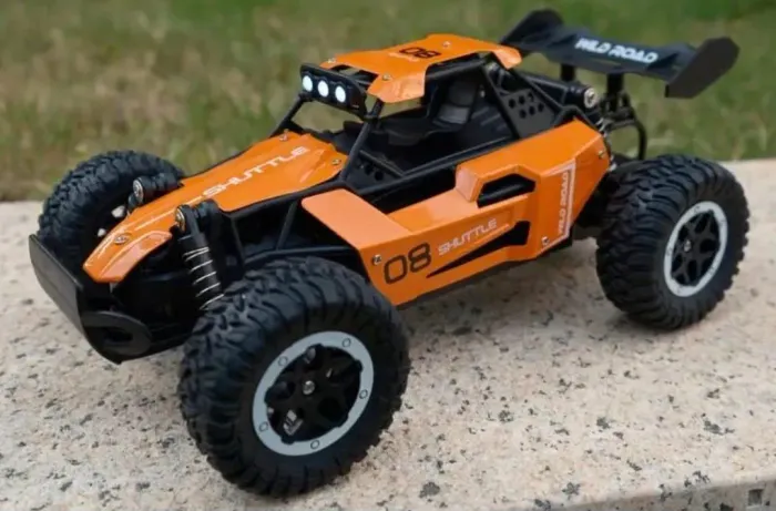? CARRINHO OFF ROAD CONTROLE REMOTO - 20 KM/H | PRONTA ENTREGA - Não contém a caixa