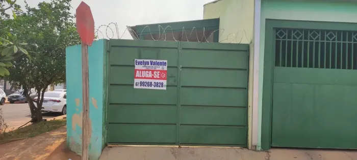 Linda Casa Disponível pra locação! Bairro: São Jorge da Lagoa