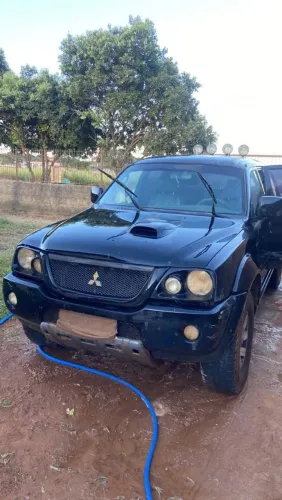 Mitsubishi L200 GLS 2.5 4X4 CD Diesel 2006