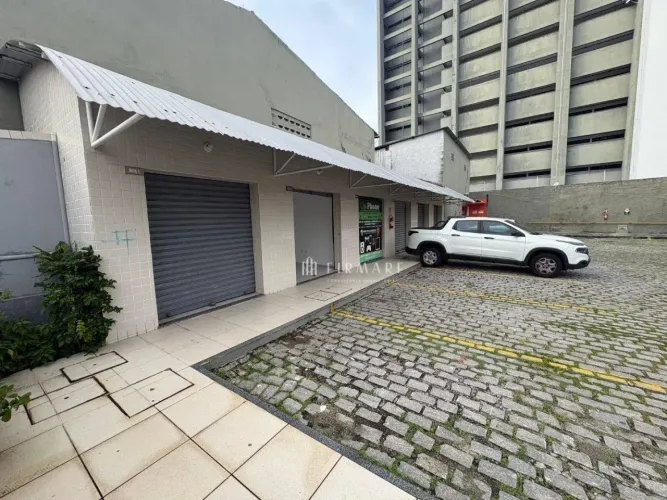 Box/Garagem para alugar por R$ 608,85/mês - Damas - Fortaleza/CE