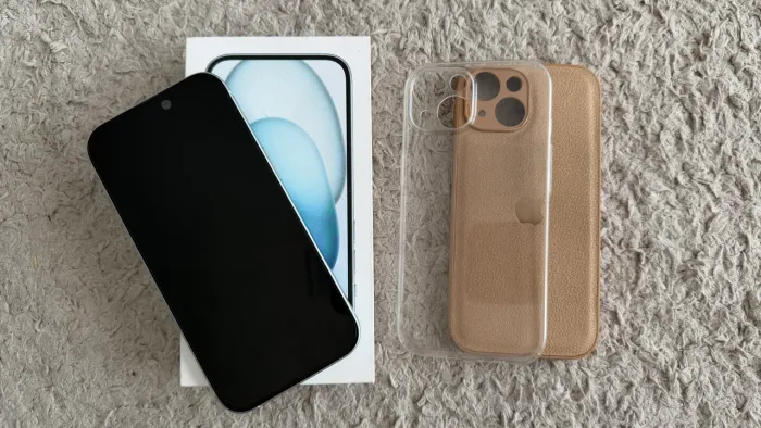 iPhone 15 - única dona 