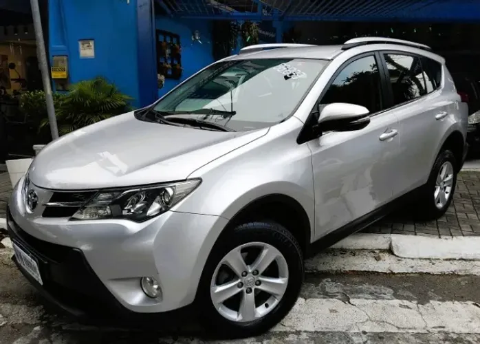 Toyota RAV4 2.0 4X2 16V Aut. 2013