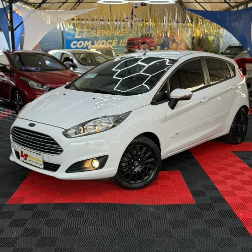 Ford Fiesta 1.6 16V Flex Aut. 5P 2016