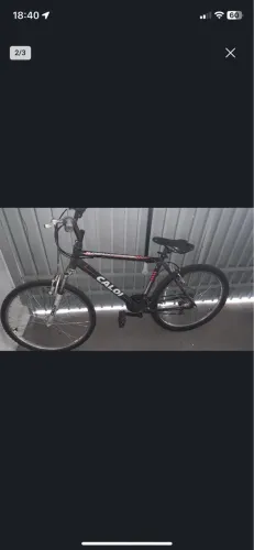 Bike CALOI vermelha e preta