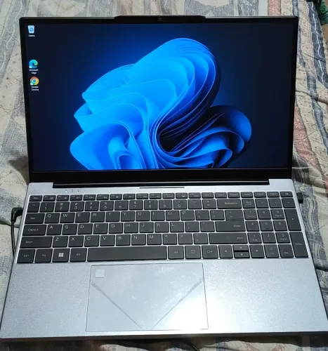 Notebook huitbat TK-R15