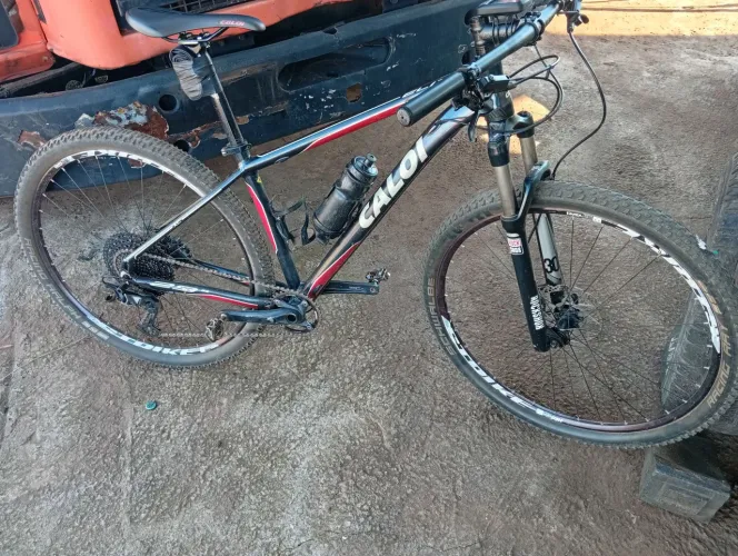 Vd Caloi elite xc aro 29 quadro 17ano 2012 