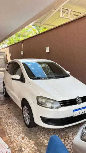 Volkswagen Fox 1.0 MI Total Flex 8V 5P 2013